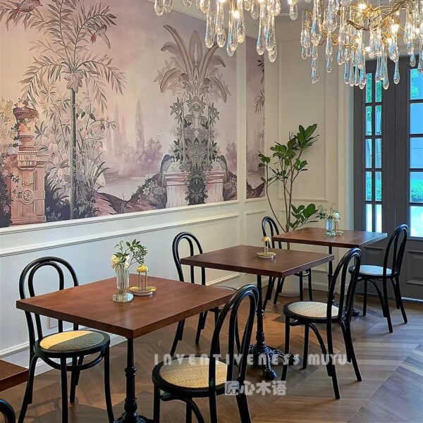 Bàn ăn gỗ nguyên khối phong cách cổ điển thanh nhà hàng nhạc tráng miệng quán trà sữa cafe thời trung cổ Bàn ghế Bàn vuông tròn nhỏ
