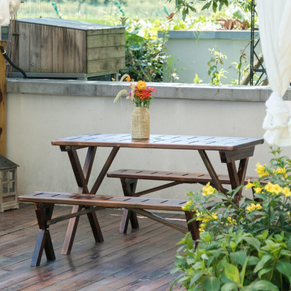 Bàn ghế gỗ ngoài trời, thiết kế kiểu xưa cũ, đơn giản Được làm từ gỗ đặc chống ăn mòn, bền đẹp theo thời gian