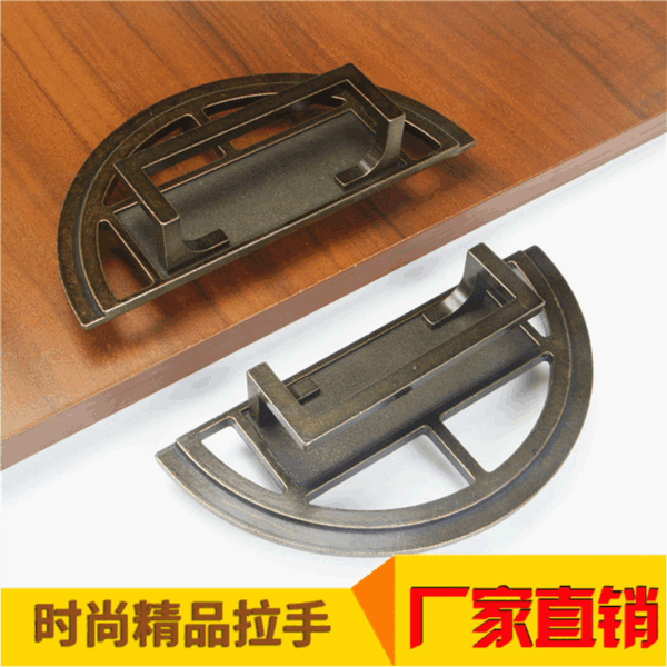 Tay nắm cửa kiểu cổ điển mở đôi hình bán nguyệt hợp kim kẽm rỗng đánh bóng Tay cầm lớn kiểu câu lạc bộ Trung Quốc kéo cửa kính