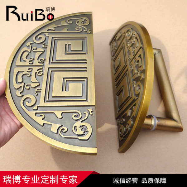 Tay nắm cửa bán nguyệt bằng đồng chạm khắc rắn phong cách Trung Quốc cổ có thể tùy chỉnh thiết kế