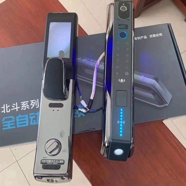 Khóa cửa chống trộm tại chỗ khóa thông minh mã khóa nhận dạng khuôn mặt 3D khóa vân tay mắt mèo trực quan khóa mã bán buôn