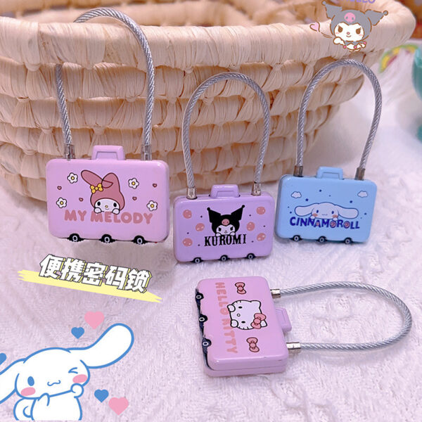 Quế Chó Kuromi Dây Dây Mã Khóa Hoạt Hình Dễ Thương Vali Học Mũ Bảo Hiểm Nhỏ Khóa Móc Nhà Sinh Viên