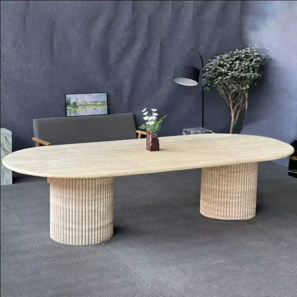 Bàn ăn bằng đá travertine màu be tự nhiên hình bầu dục tùy chỉnh sang trọng với chân đế thấp