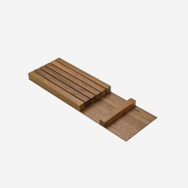 Khay để dao đa năng bằng gỗ Hafele 556.04.410 tiện ích tủ bếp với thiết kế hiện đại, thẩm mỹ