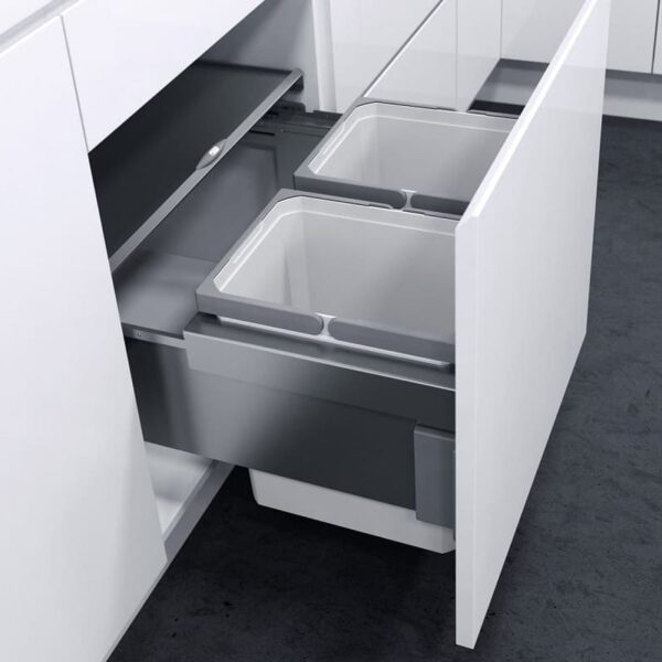 Thùng rác 4 ngăn Vauth Sagel 64L tiện ích tủ bếp với thiết kế hiện đại, thẩm mỹ