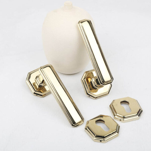Khóa cửa phòng bằng đồng hiện đại kiểu Ý cao cấp chống trộm an toàn cho cửa gỗ