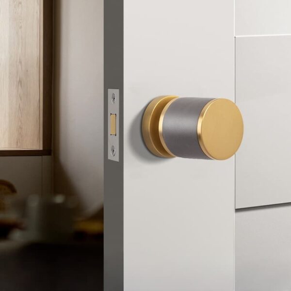 Khoá cửa phòng bằng đồng và da màu xám -128D cao cấp chống trộm an toàn kiểu Âu