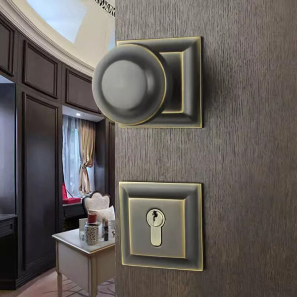 Khóa cửa tay nắm tròn bằng đồng cao cấp chống trộm an toàn cho cửa gỗ kiểu  (2)