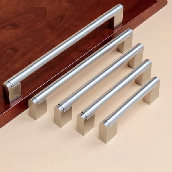 Tay nắm tủ bếp inox hiện đại tối giản, nội thất cao cấp