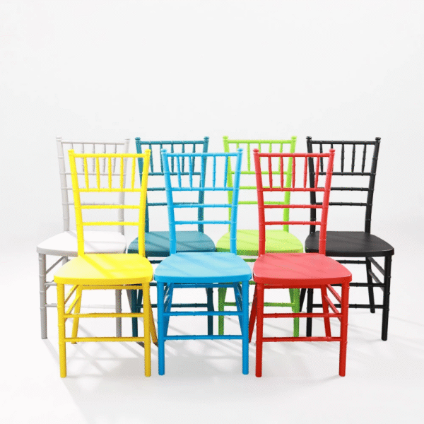 Ghế Nhựa Tựa Lưng Dài Decor Quán Cafe