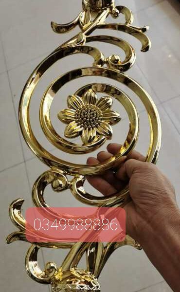 Con tiện cầu thang sáng bóng bền đẹp phù hợp lắp đặt cho cầu thang trong nhà và ngoài trời hiện đại